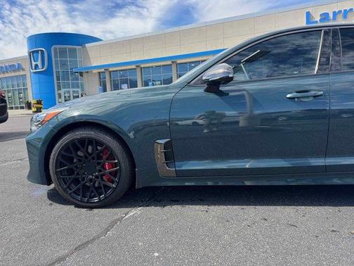 2023 Kia Stinger GT2