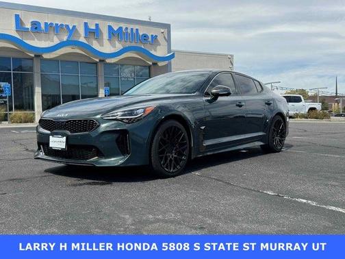 2023 Kia Stinger GT2