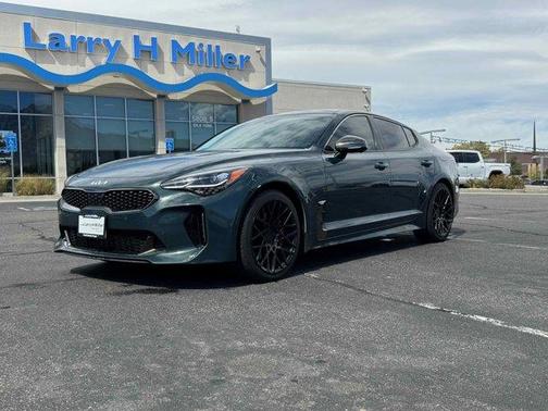 2023 Kia Stinger GT2