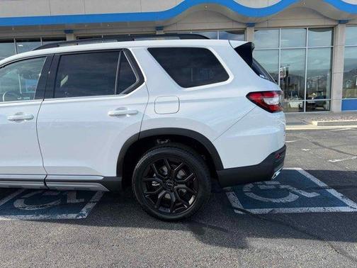 2025 Honda Pilot Touring+