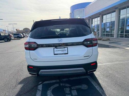 2025 Honda Pilot Touring+