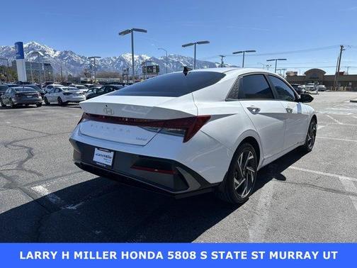 2026 Hyundai ELANTRA Limited