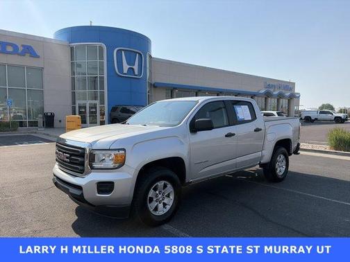 Quicksilver Metallic 2019 GMC Canyon Base