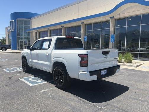 Glacier White 2023 Nissan Frontier SV