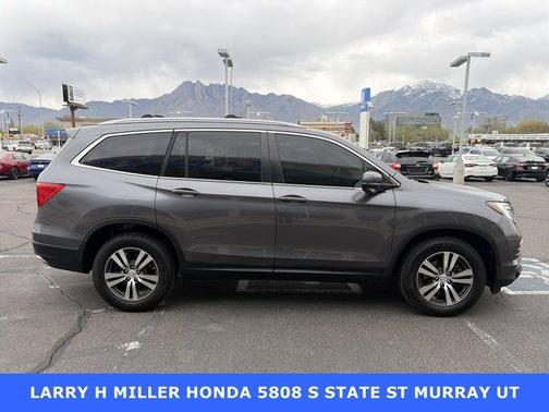 Modern Steel Metallic 2016 Honda Pilot EX-L
