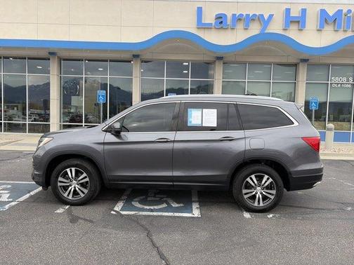 Modern Steel Metallic 2016 Honda Pilot EX-L