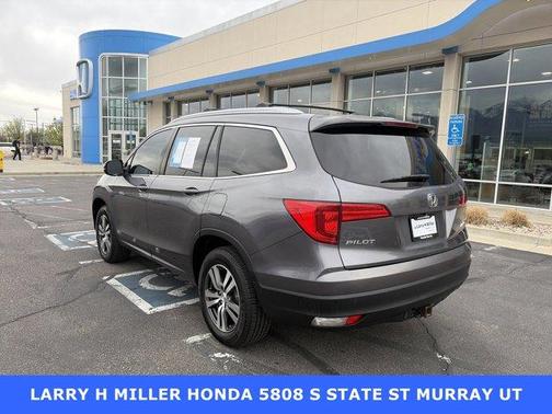 Modern Steel Metallic 2016 Honda Pilot EX-L