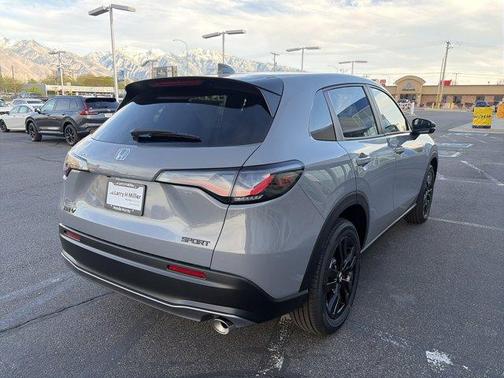 Urban Gray Pearl 2026 Honda HR-V Sport