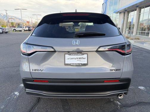 Urban Gray Pearl 2026 Honda HR-V Sport