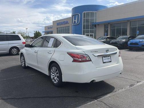 Solid White 2015 Nissan Altima 2.5 S