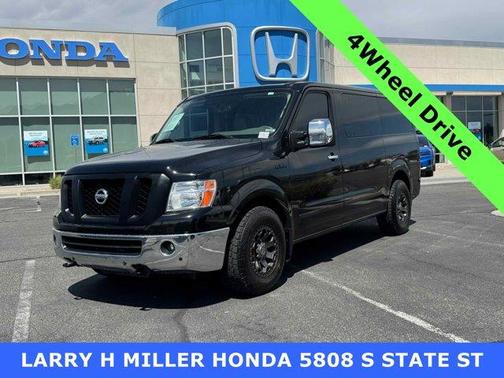 2020 Nissan NV Passenger NV3500 HD SL V8