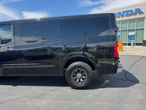 2020 Nissan NV Passenger NV3500 HD SL V8