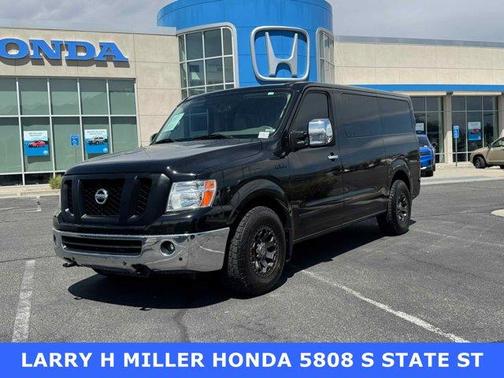 2020 Nissan NV Passenger NV3500 HD SL V8