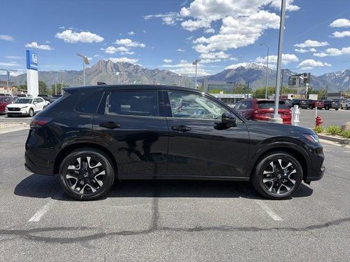 Crystal Black Pearl 2027 Honda HR-V EX-L