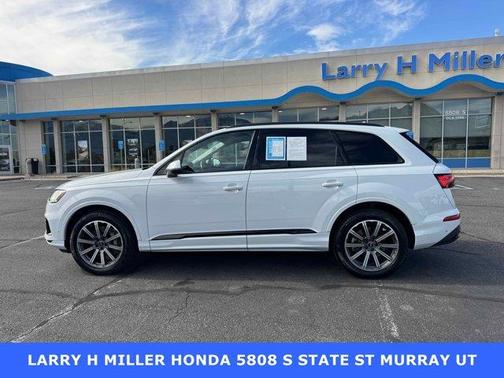2023 Audi Q7 45 Premium Plus