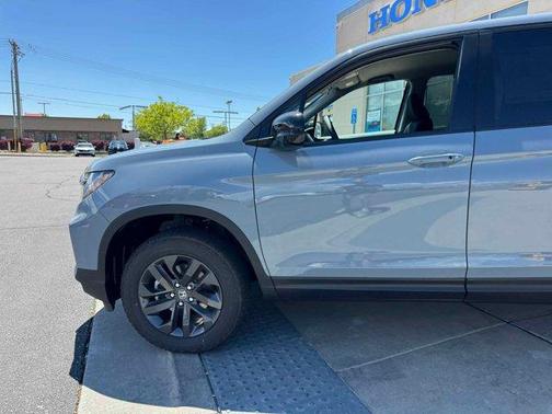 2025 Honda Ridgeline Sport