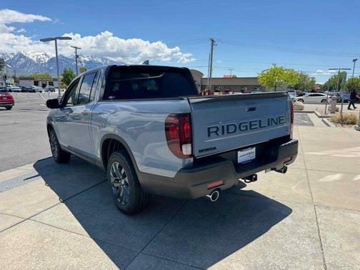 2025 Honda Ridgeline Sport