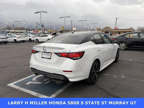 2022 Nissan Sentra SR