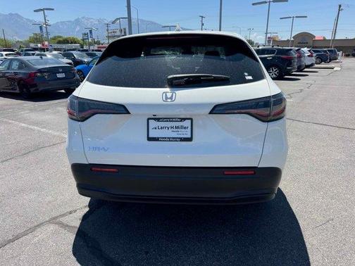 2026 Honda HR-V LX