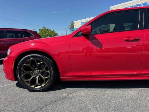 2017 Chrysler 300 S