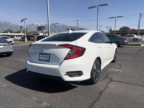 Taffeta White 2017 Honda Civic EX-L
