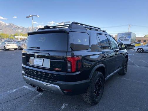 Crystal Black Pearl 2026 Honda Passport TrailSport Elite