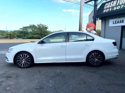 2016 Volkswagen Jetta 1.8T Sport