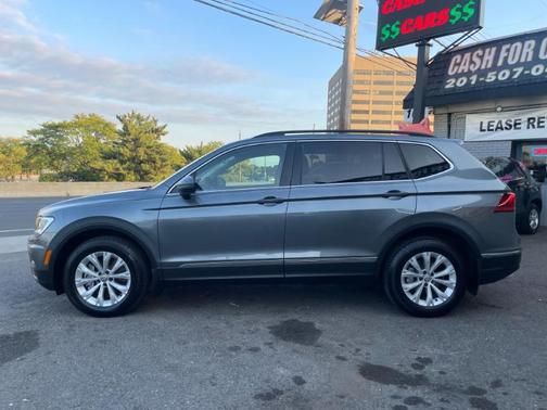 2018 Volkswagen Tiguan 2.0T SE