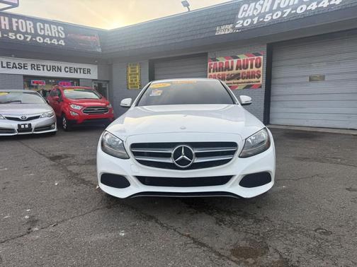 2016 Mercedes-Benz C-Class Luxury