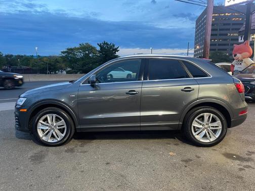 2018 Audi Q3 2.0T Premium Plus