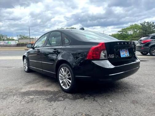 2010 Volvo S40 2.4i