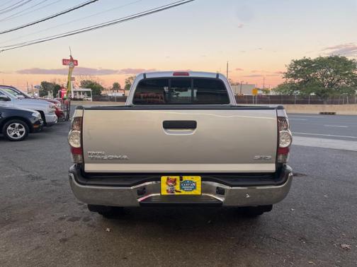 2013 Toyota Tacoma Base