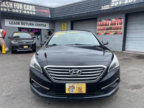 2016 Hyundai SONATA SE