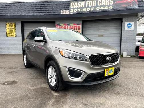 2017 Kia Sorento LX