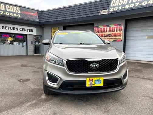 2017 Kia Sorento LX