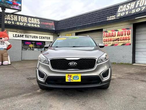 2017 Kia Sorento LX