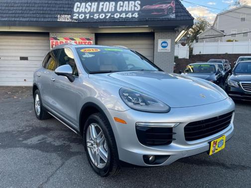 2018 Porsche Cayenne Cayenne