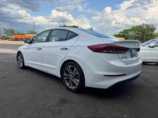 Quartz White Pearl 2017 Hyundai ELANTRA Limited