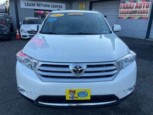 2012 Toyota Highlander SE