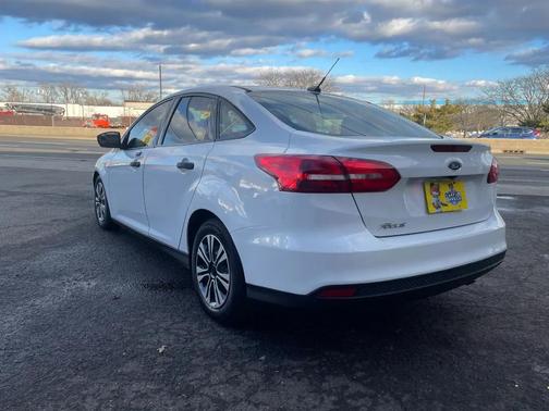 2016 Ford Focus S