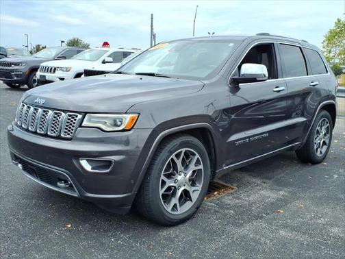 Granite Crystal Metallic Clear Coat 2021 Jeep Grand Cherokee Overland 4x4