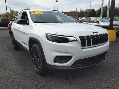 2023 Jeep Cherokee Altitude Lux 4x4