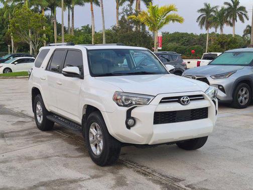 Super White 2020 Toyota 4Runner SR5 Premium
