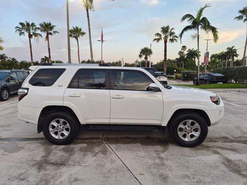 Super White 2020 Toyota 4Runner SR5 Premium