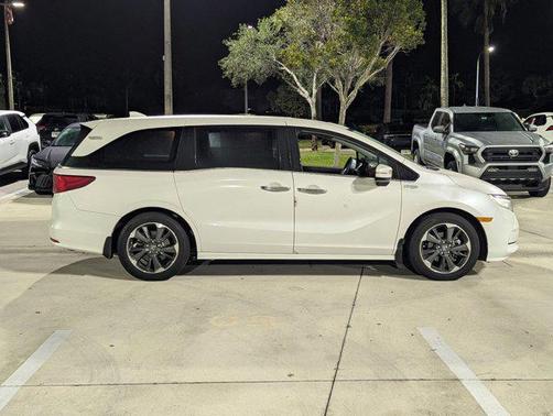 2024 Honda Odyssey Elite