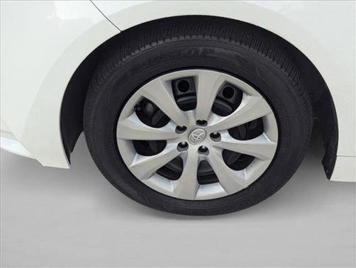 Ice Cap 2023 Toyota Corolla LE