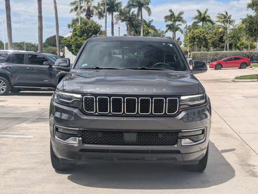 Baltic Gray Metallic Clearcoat 2022 Jeep Wagoneer Series II 4x2