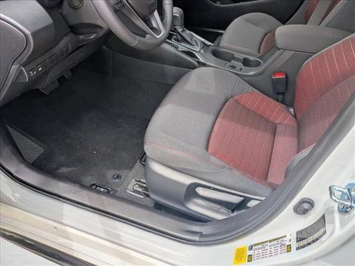 Ice Cap 2026 Toyota Corolla SE