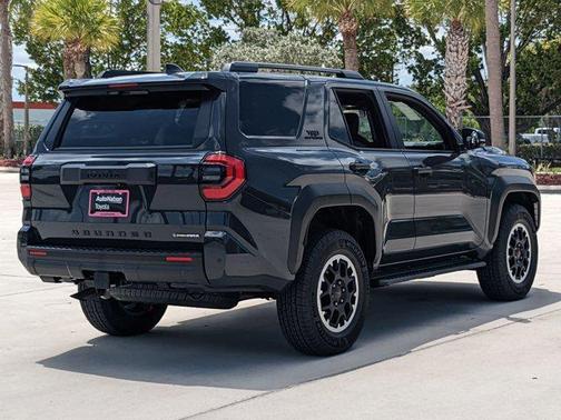 2025 Toyota 4Runner TRD Off Road