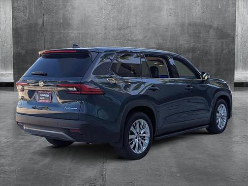 2025 Toyota Grand Highlander Platinum